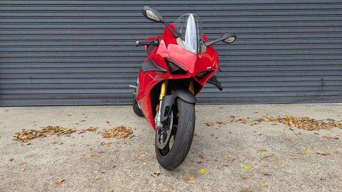 2021 DUCATI PANIGALE V4 S Red
