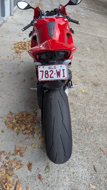 2021 DUCATI PANIGALE V4 S Red