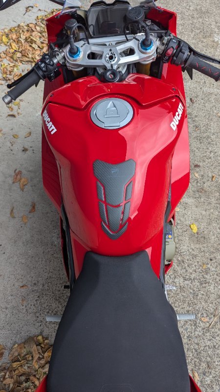 2021 DUCATI PANIGALE V4 S Red