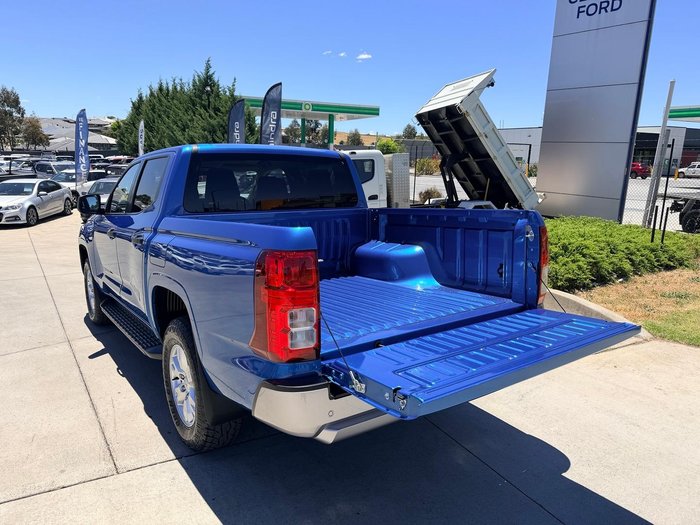 2024 Mitsubishi Triton GLX+