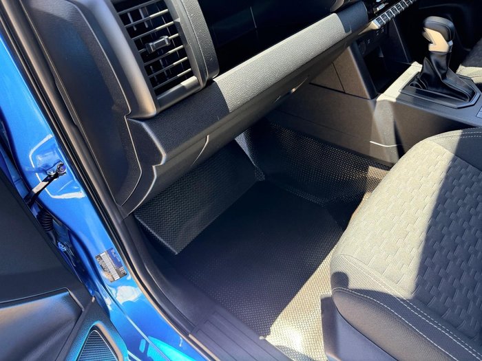 2024 Mitsubishi Triton GLX+