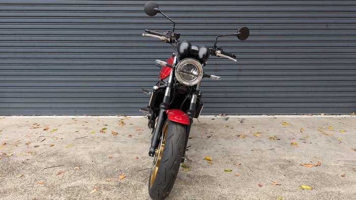 2024 Kawasaki Z650 RS Red