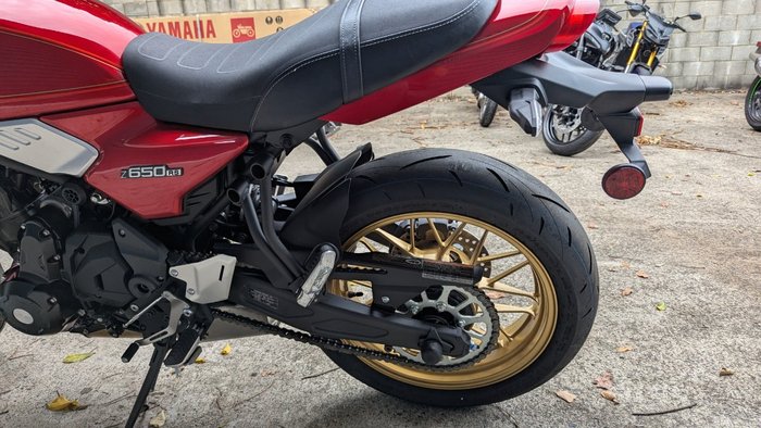 2024 Kawasaki Z650 RS Red