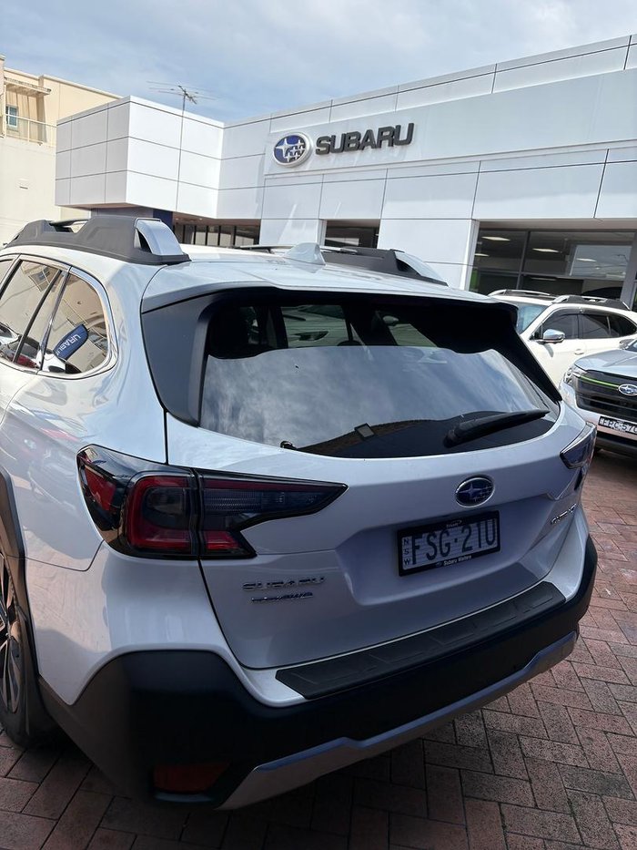 2024 Subaru Outback AWD Touring 6GEN MY24 AWD Crystal White