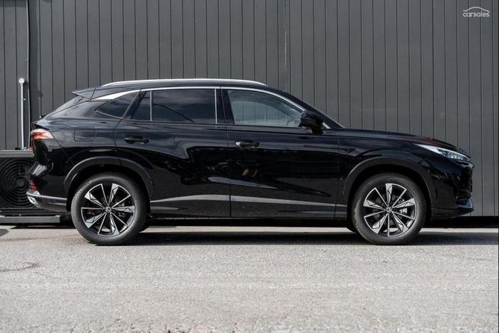2025 MG HS Super Hybrid Essence