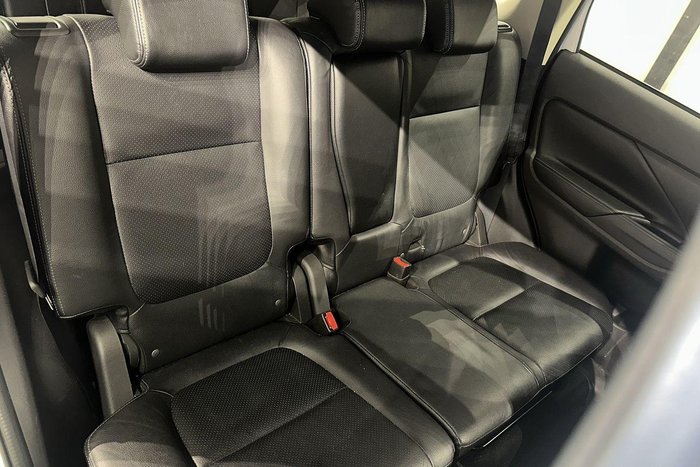 2016 Mitsubishi Outlander Exceed