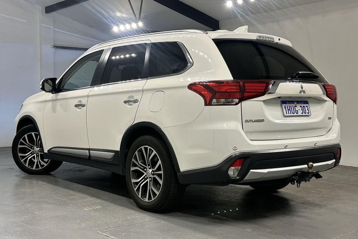 2016 Mitsubishi Outlander Exceed