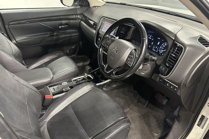 2016 Mitsubishi Outlander Exceed