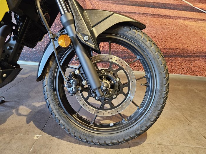 2023 Suzuki V-Strom 250SX V-Strom Yellow