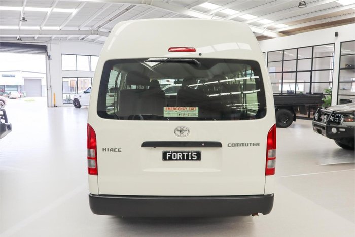 2017 Toyota Hiace Commuter TRH223R French Vanilla