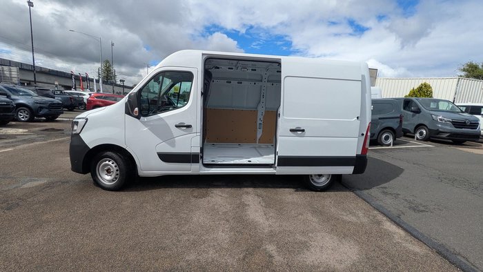 2025 Renault Master Pro 110kW