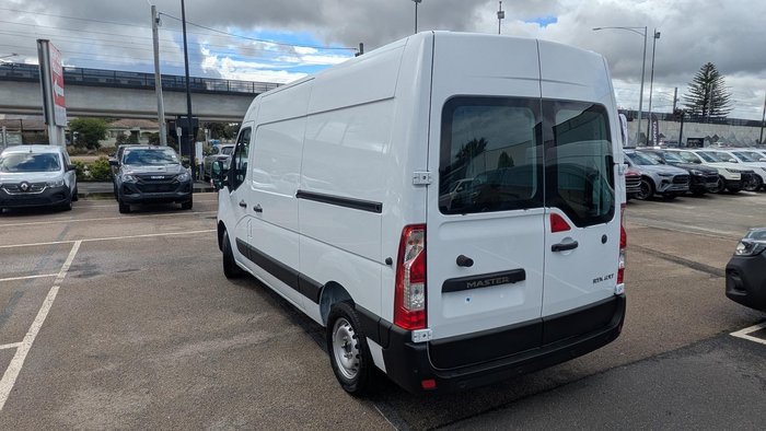 2025 Renault Master Pro 110kW