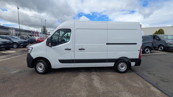 2025 Renault Master Pro 110kW