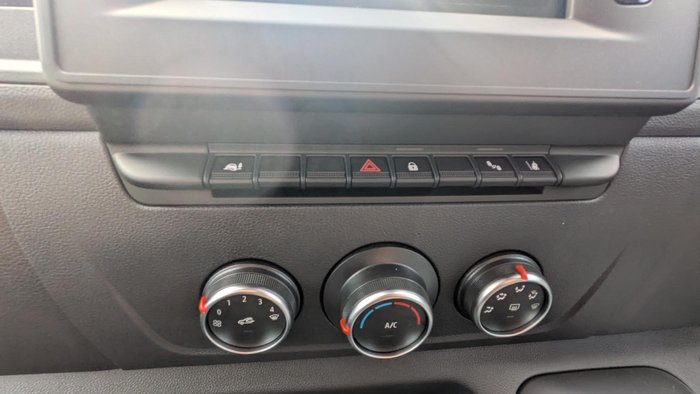 2025 Renault Master Pro 110kW