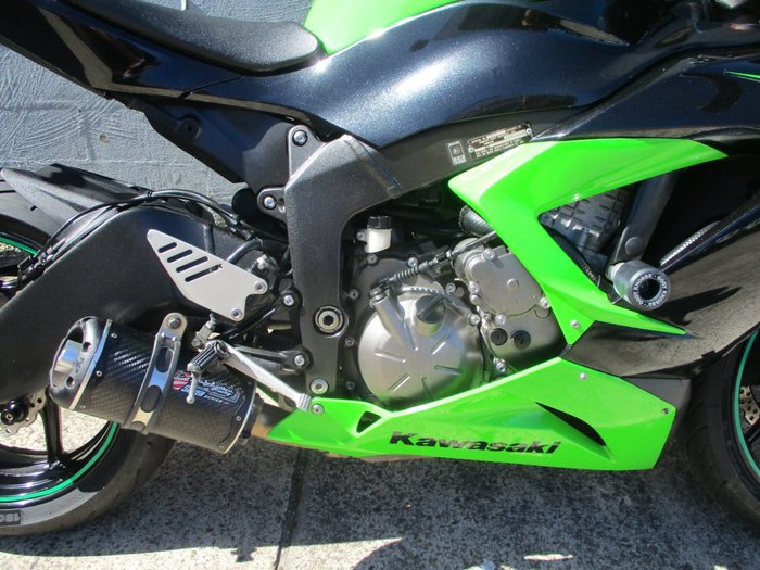 2013 Kawasaki ZX-6R (ZX636) NINJA GREEN