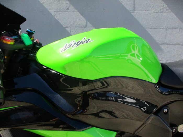 2013 Kawasaki ZX-6R (ZX636) NINJA GREEN