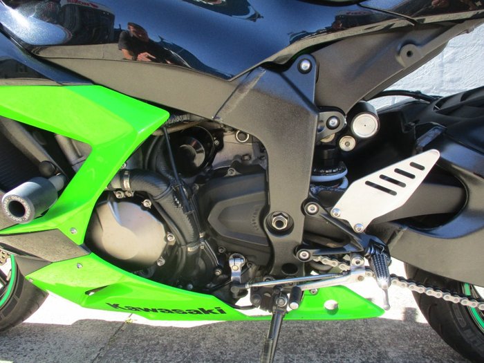 2013 Kawasaki ZX-6R (ZX636) NINJA GREEN