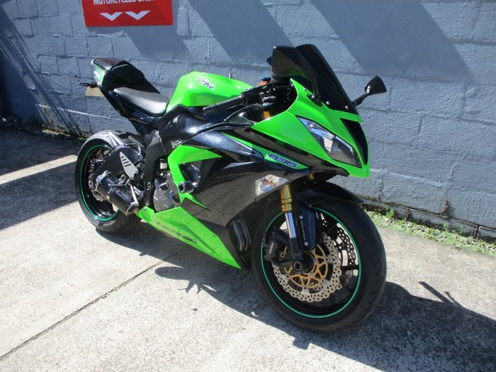 2013 Kawasaki ZX-6R (ZX636) NINJA GREEN