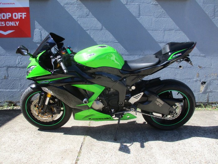 2013 Kawasaki ZX-6R (ZX636) NINJA GREEN