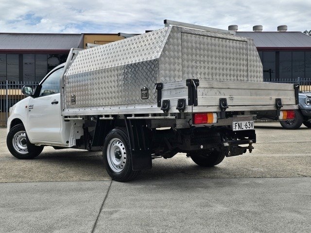 2013 Toyota Hilux SR