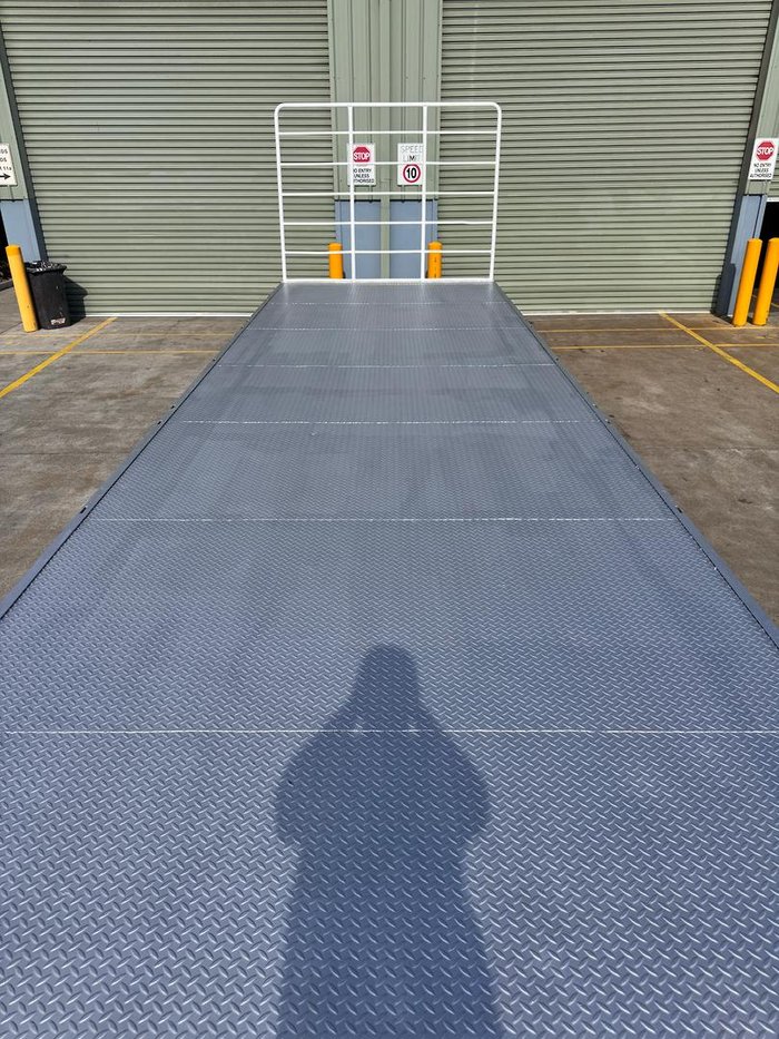 2006 Barker St3 12.5M Semi Bpw/ Rt