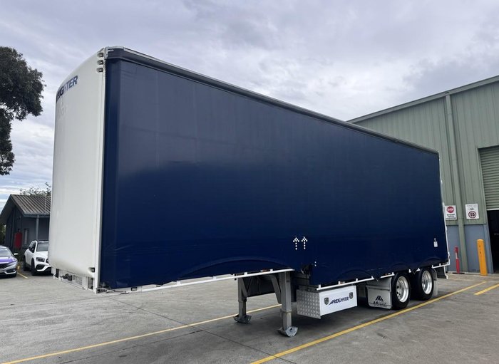 2013 Maxitrans St2 16 Pallet Drop Deck Mezzaine Ezi-Liner