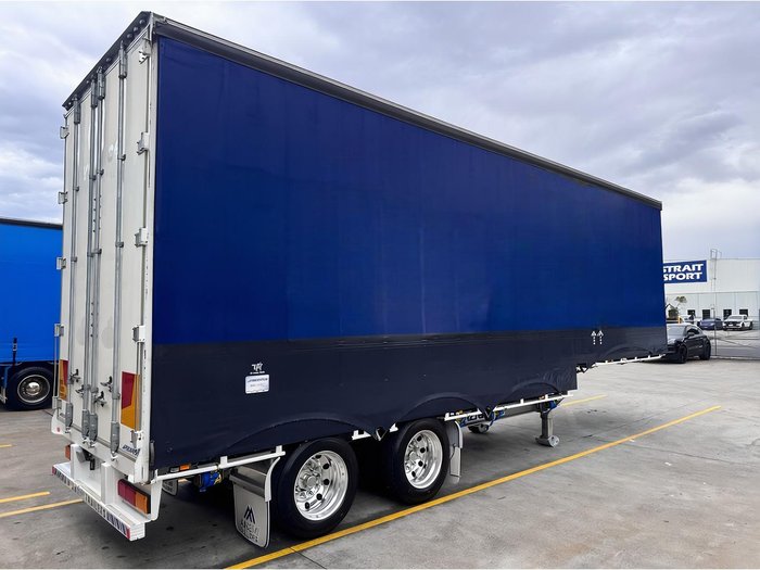 2013 Maxitrans St2 16 Pallet Drop Deck Mezzaine Ezi-Liner