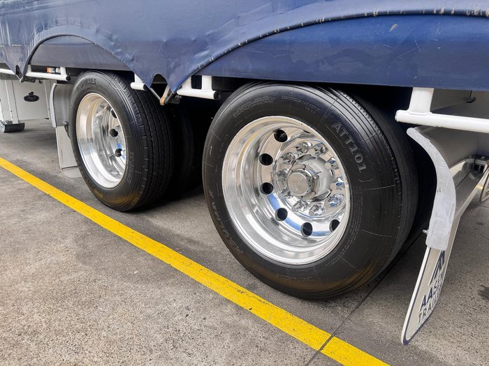 2013 Maxitrans St2 16 Pallet Drop Deck Mezzaine Ezi-Liner