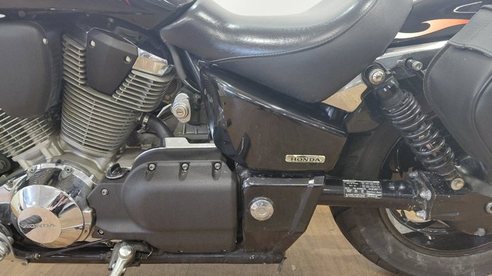 2006 Honda VTX1800C Black/red