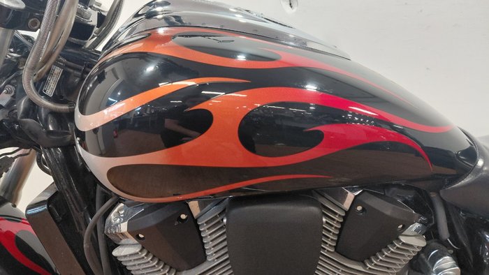 2006 Honda VTX1800C Black/red