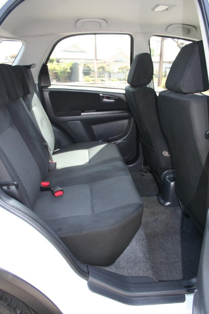 2013 Suzuki SX4 Crossover S GYA MY13 AWD White Pearl