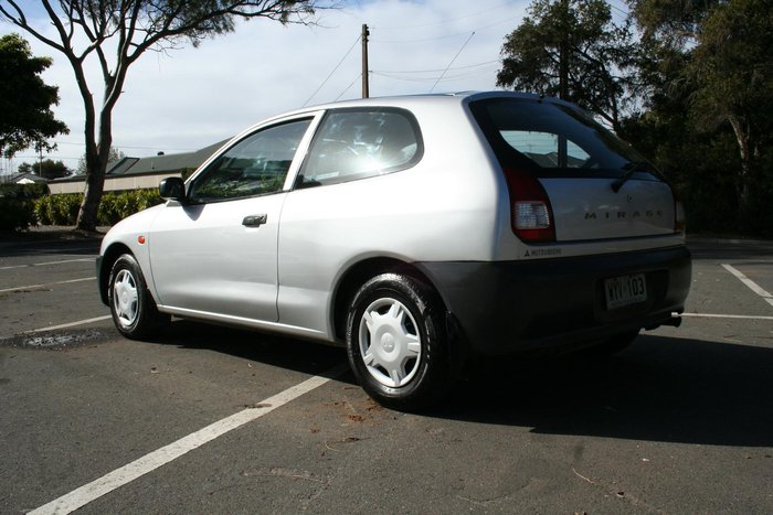 2003 Mitsubishi Mirage CE MY02 Satellite Silver