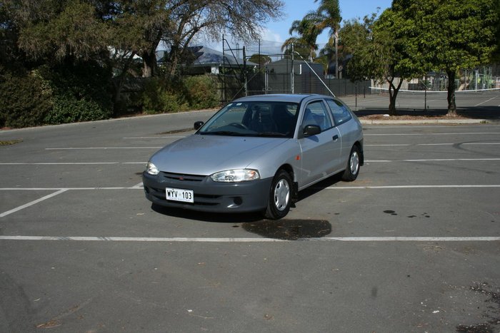 2003 Mitsubishi Mirage CE MY02 Satellite Silver
