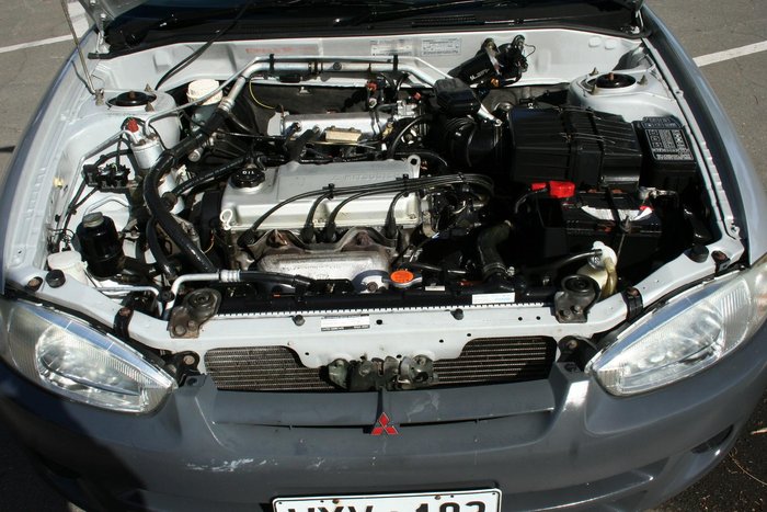 2003 Mitsubishi Mirage CE MY02 Satellite Silver