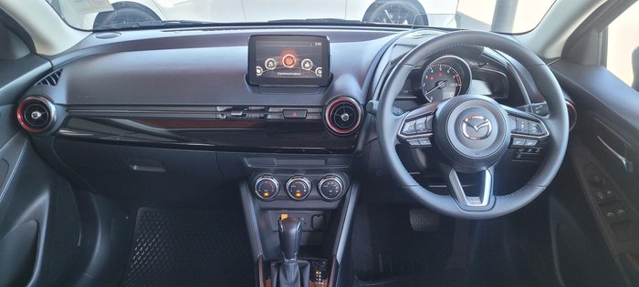 2025 Mazda 2 G15 Evolve