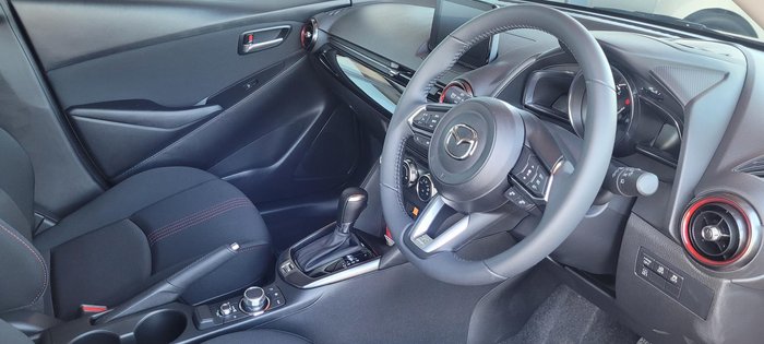 2025 Mazda 2 G15 Evolve