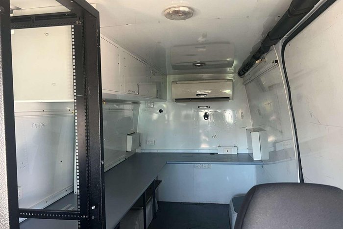 2011 Mercedes-Benz Sprinter 519CDI NCV3 MY11 Arctic White