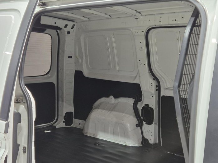 2021 Hyundai STARIA LOAD US4.V1 MY22 Creamy White