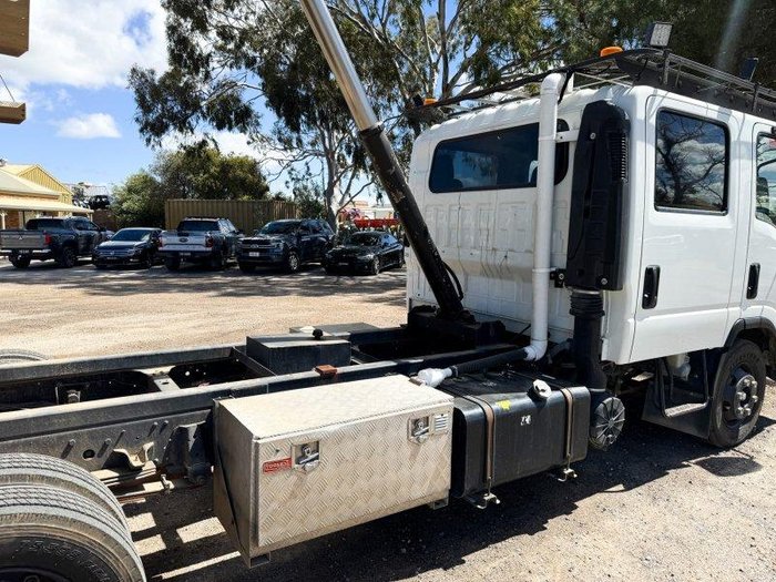 2017 Isuzu Npr 75/190 Crew Cab Tipper