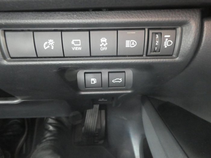 2025 Toyota Camry Ascent