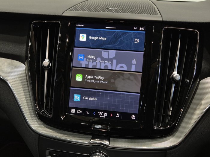 2023 Volvo XC60 Plus B5 MY23 AWD Onyx Black