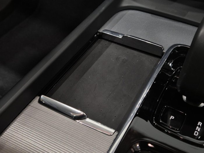 2023 Volvo XC60 Plus B5 MY23 AWD Onyx Black