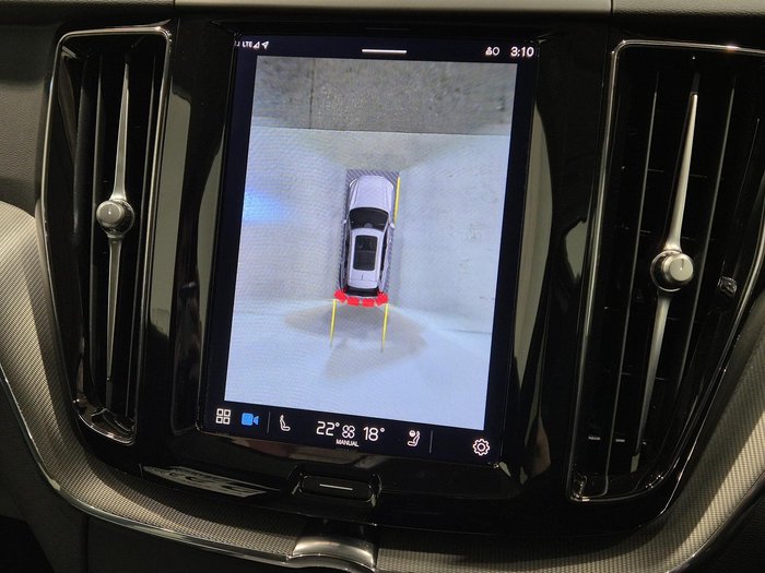 2023 Volvo XC60 Plus B5 MY23 AWD Onyx Black