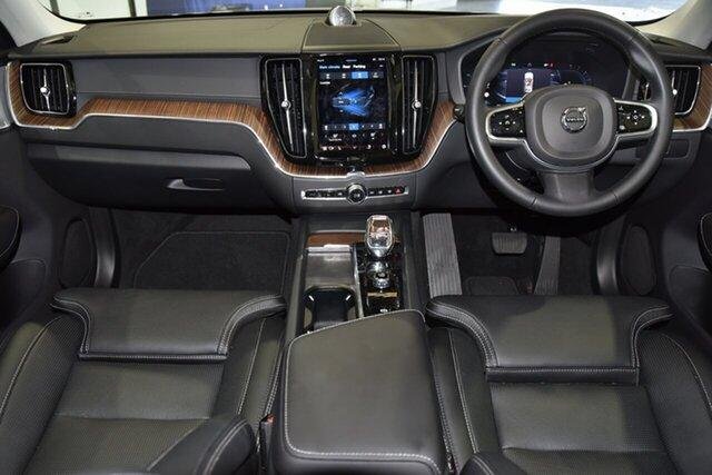 2023 Volvo XC60 Ultimate B5 Bright