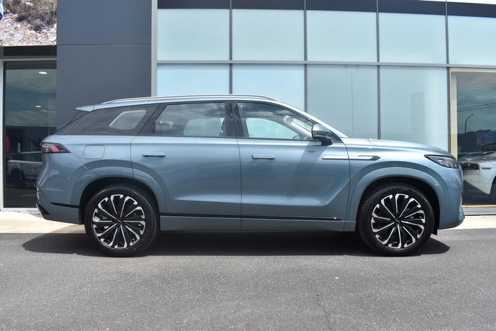 2025 Jaecoo J8 Track