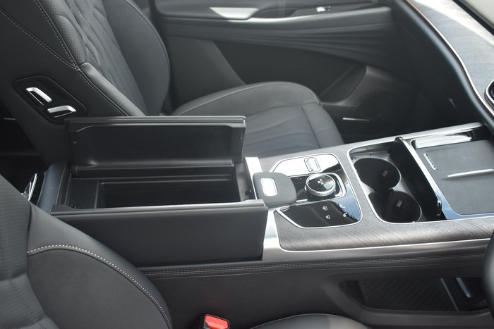 2025 Jaecoo J8 Track