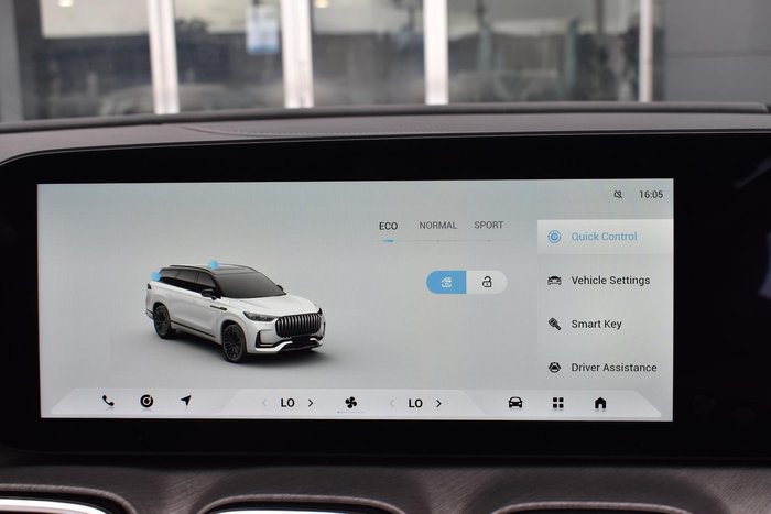 2025 Jaecoo J8 Track