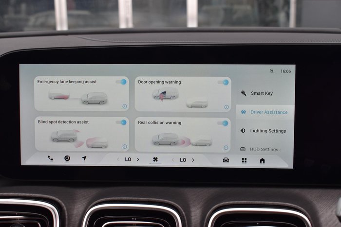 2025 Jaecoo J8 Track