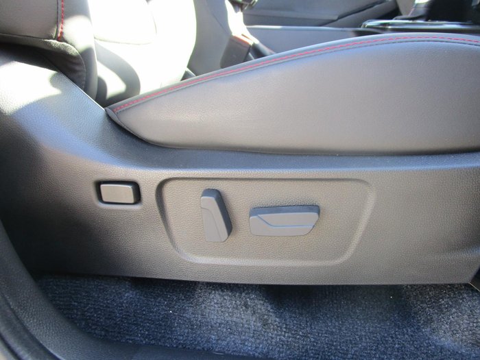 2025 Isuzu D-MAX X-TERRAIN