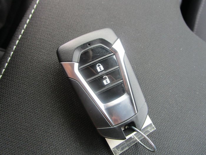 2025 Isuzu D-MAX LS-U